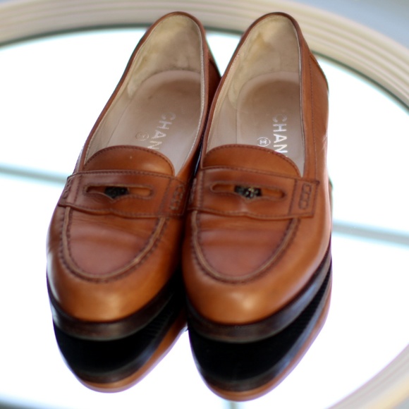 Vintage CHANEL Bulgaro Logo Loafer - Picture 5 of 8